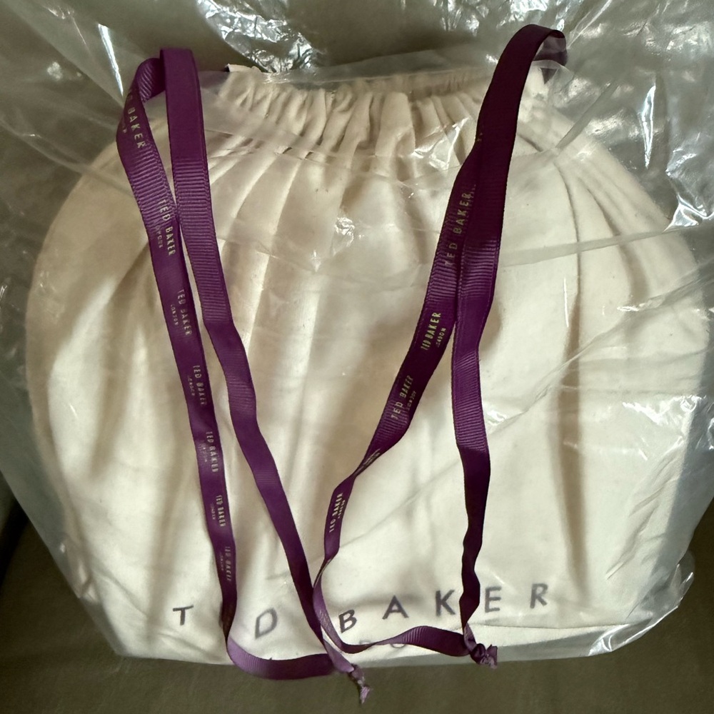 NWT Ted Baker London “Georjea” canvas small tote/crossbody bag in Ecru - Picture 10 of 13